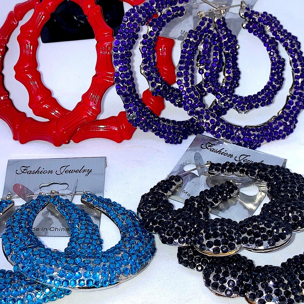 Lot 4 pairs Fashion jewelry large earrings bling plastic red purple black blue